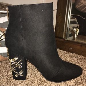 Black chunky booties w/ beading